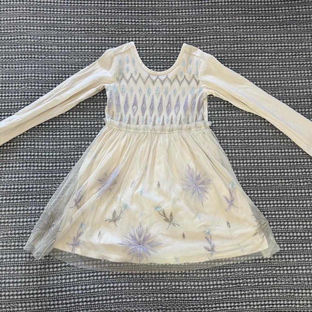 Hannah Anderson and Frozen 2 Dress